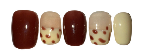 Burgundy Polkadots ￼
