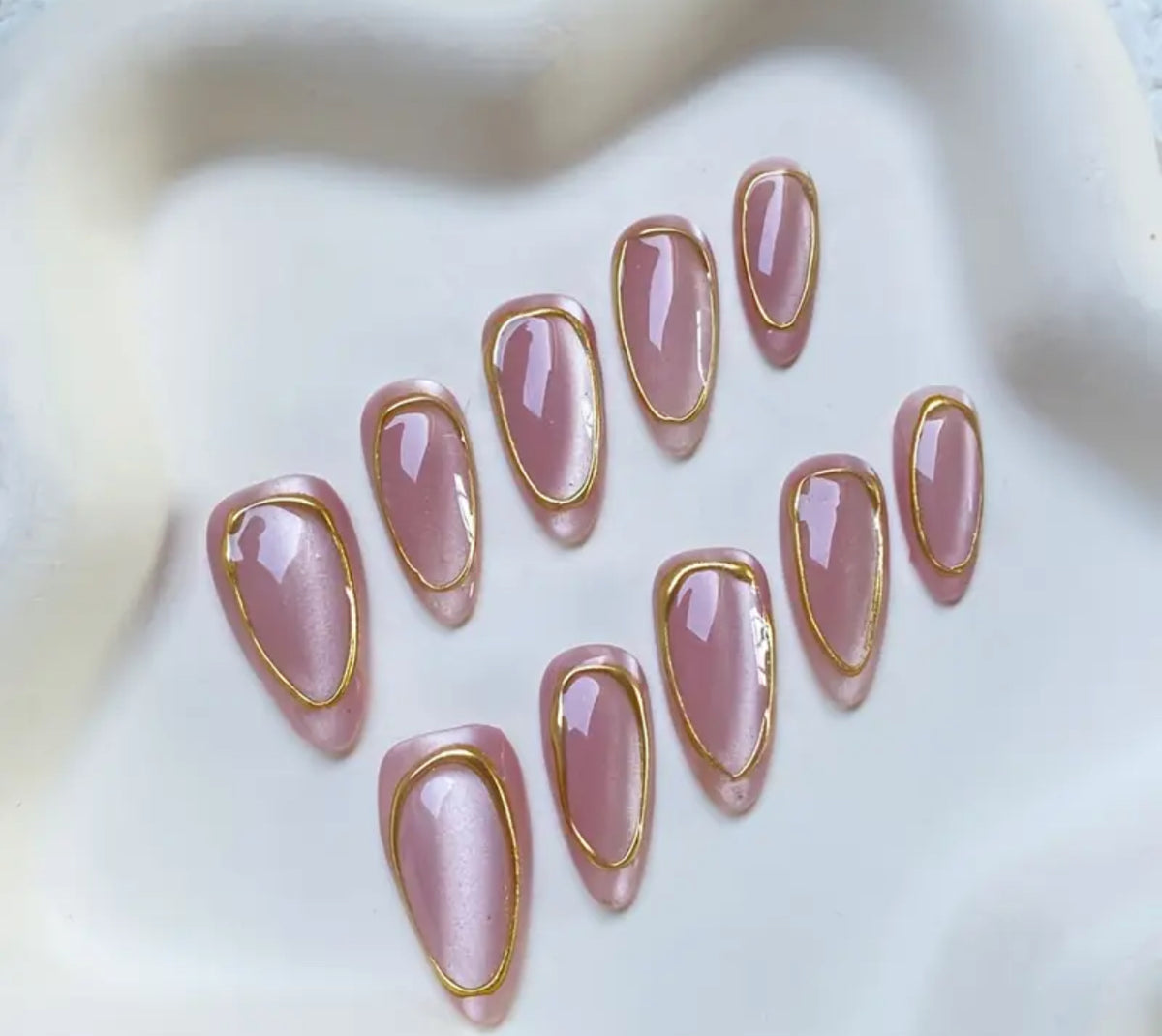 Nude Cat Eye With Gold Chrome