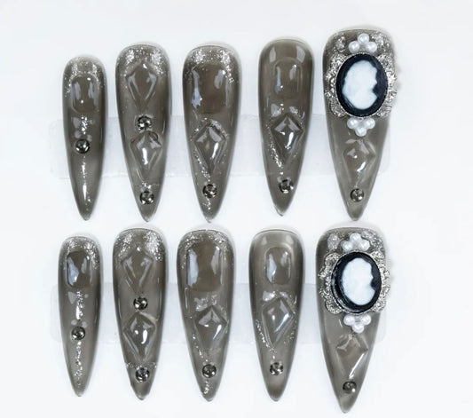 Cameo Charm